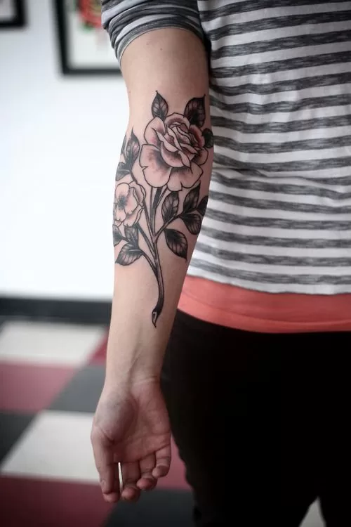Rose-Forearm-Tattoo