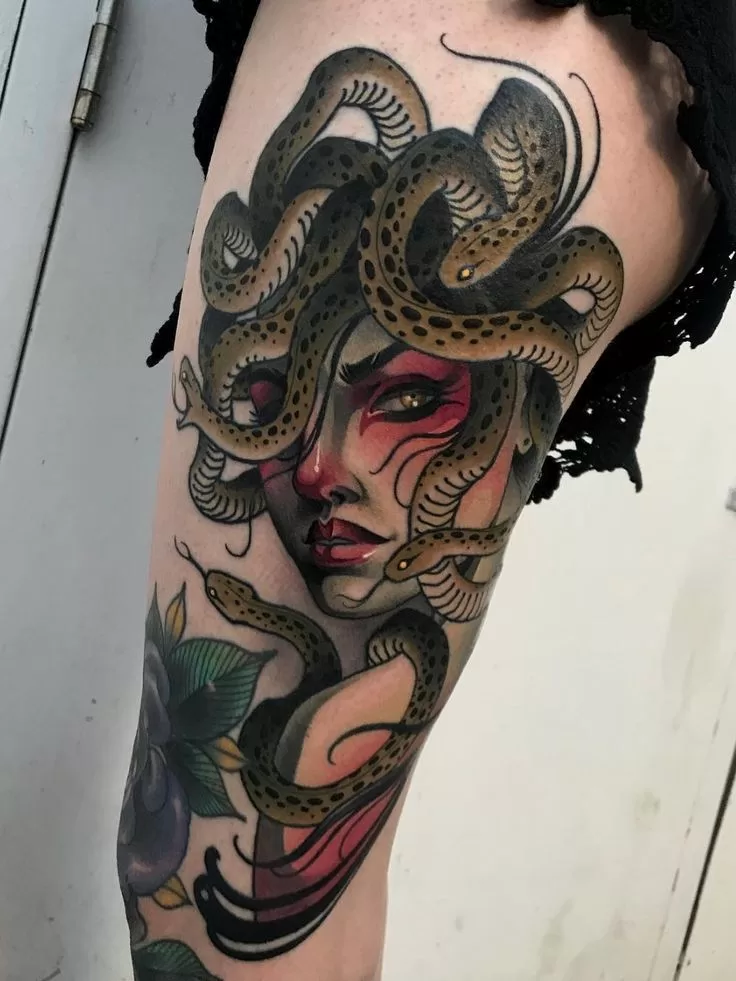 Tattoo Neo Traditional Medusa